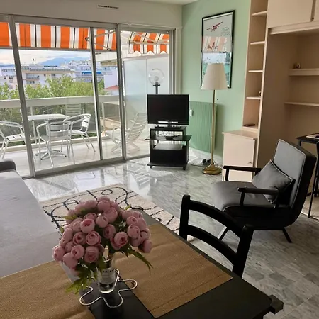 Beau Proche Des Plages Piscine Appartement