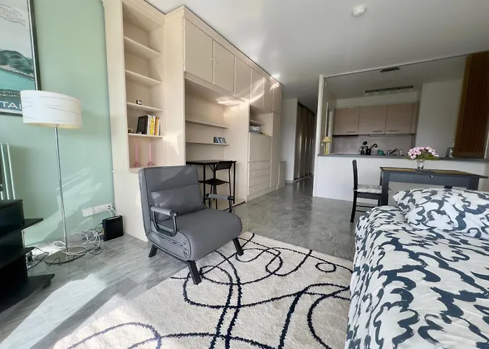 Beau Proche Des Plages Piscine Apartment *