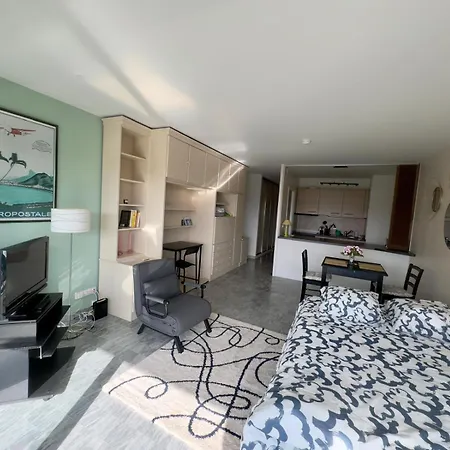 Beau Proche Des Plages Piscine Apartman