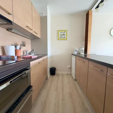 Apartman Beau Proche Des Plages Piscine