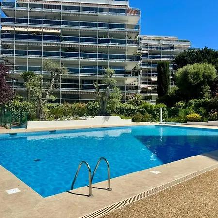 Beau Proche Des Plages Piscine Apartman *